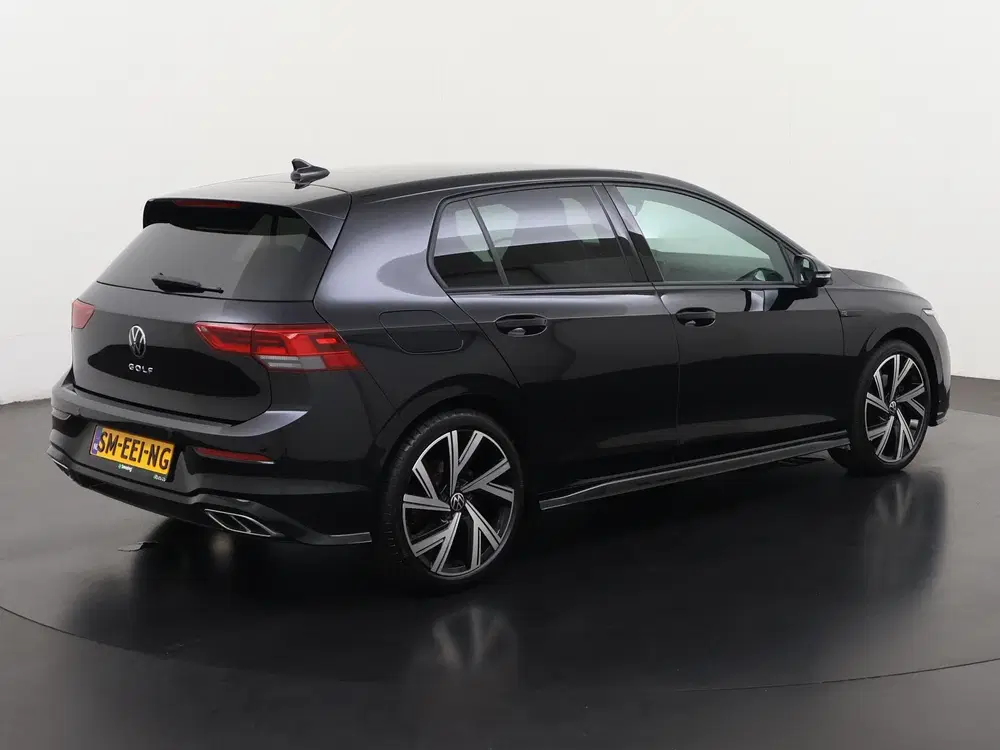 Volkswagen Golf 2.0 TSI R-Line uit 2023, foto 5