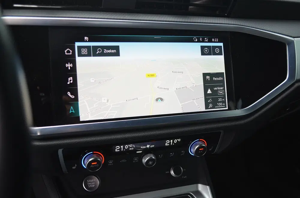 Audi Q3 35 TFSI edition one uit 2020, foto 11