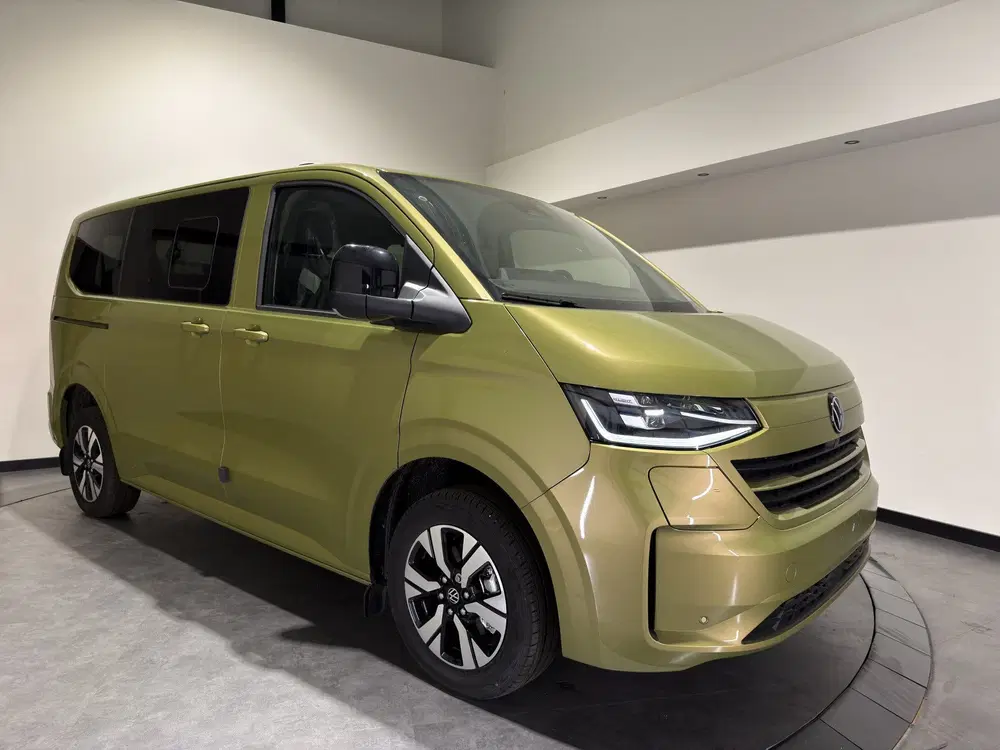 Volkswagen Transporter 32 L1H1 Life 64 kWh € 5 uit 2026