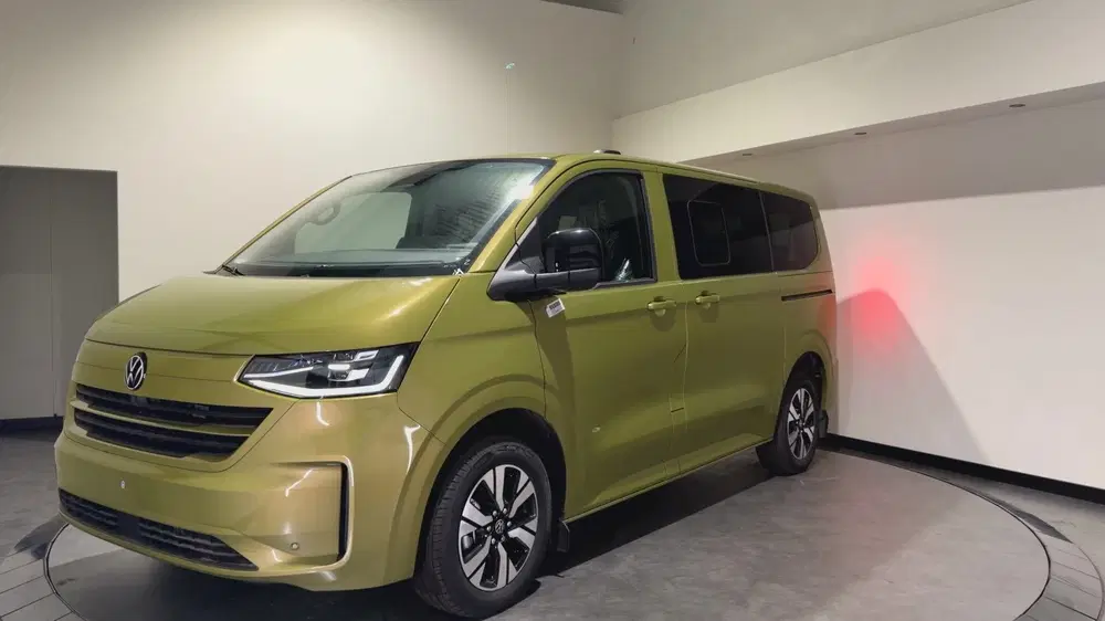 Volkswagen Transporter 32 L1H1 Life 64 kWh € 5 uit 2026, foto 7