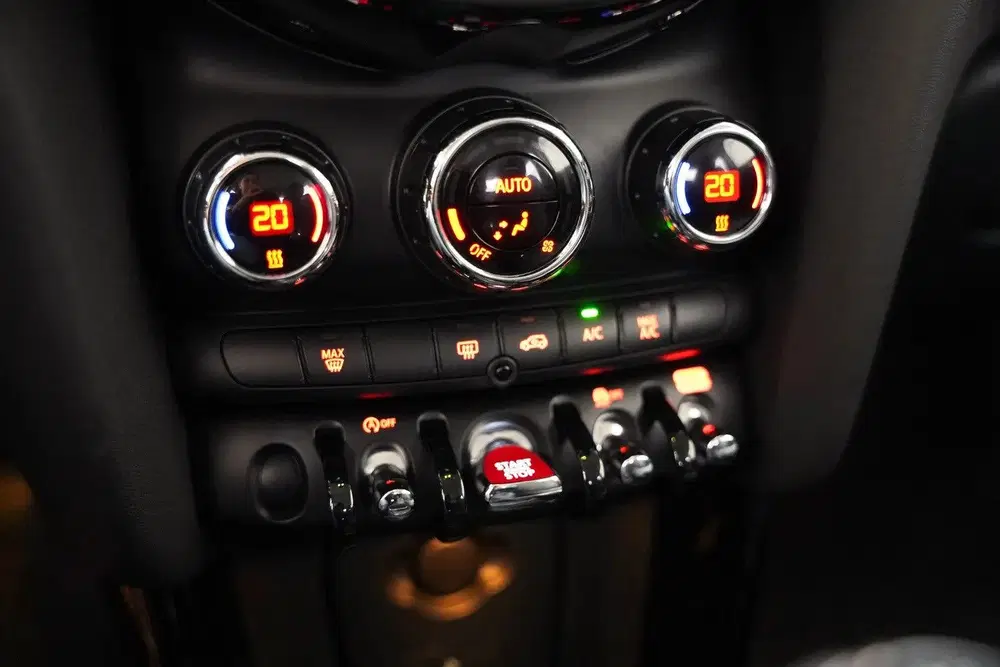 Mini Cooper 1.5 Cooper 136pk Camden Edition [ LED Appl uit 2024, foto 13
