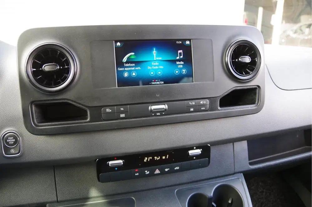 Mercedes-Benz Sprinter 315 1.9 CDI L2H2 DC-6P AUT. LED uit 2021, foto 13