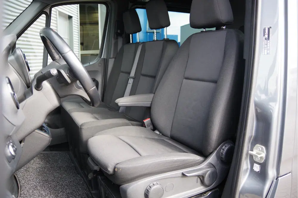 Mercedes-Benz Sprinter 315 1.9 CDI L2H2 DC-6P AUT. LED uit 2021, foto 7