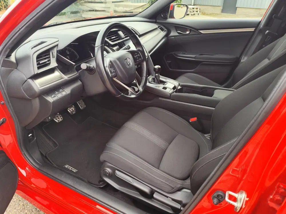 Honda Civic 1.0 i-VTEC Comfort uit 2020, foto 11