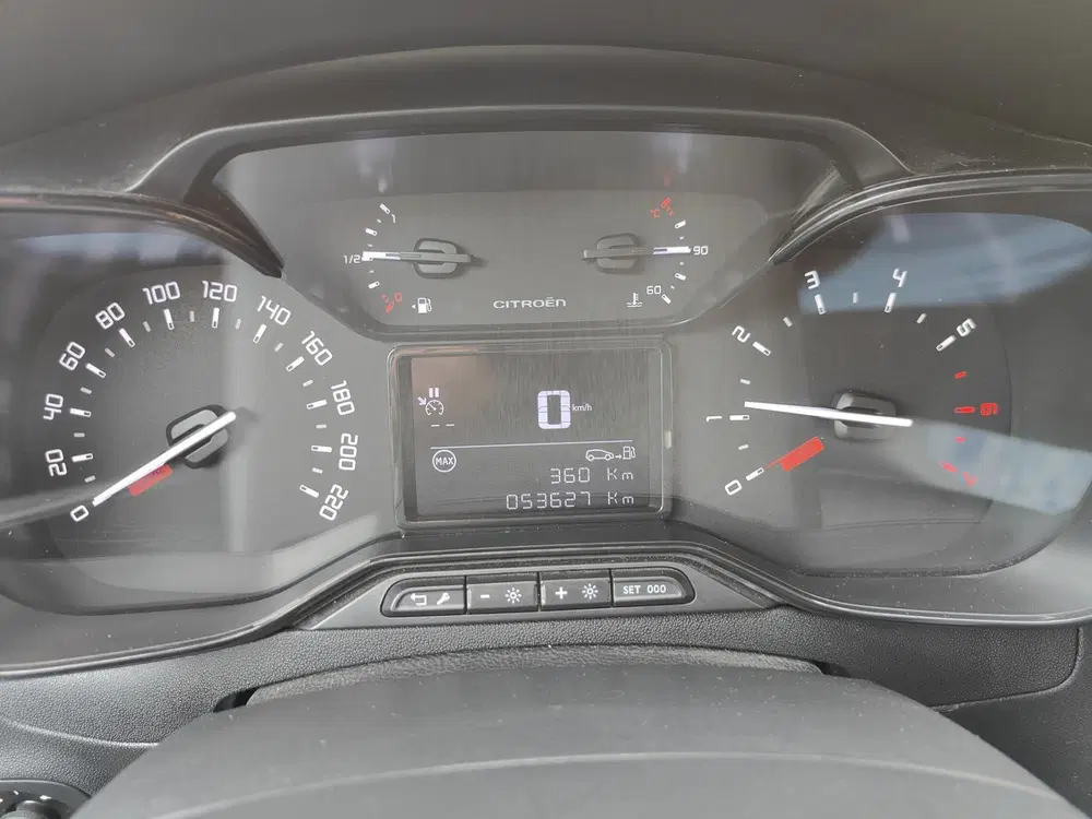 Citroën C3 Citroen C3 1.2 PureTech S&S Live Cruise pd uit 2019, foto 3