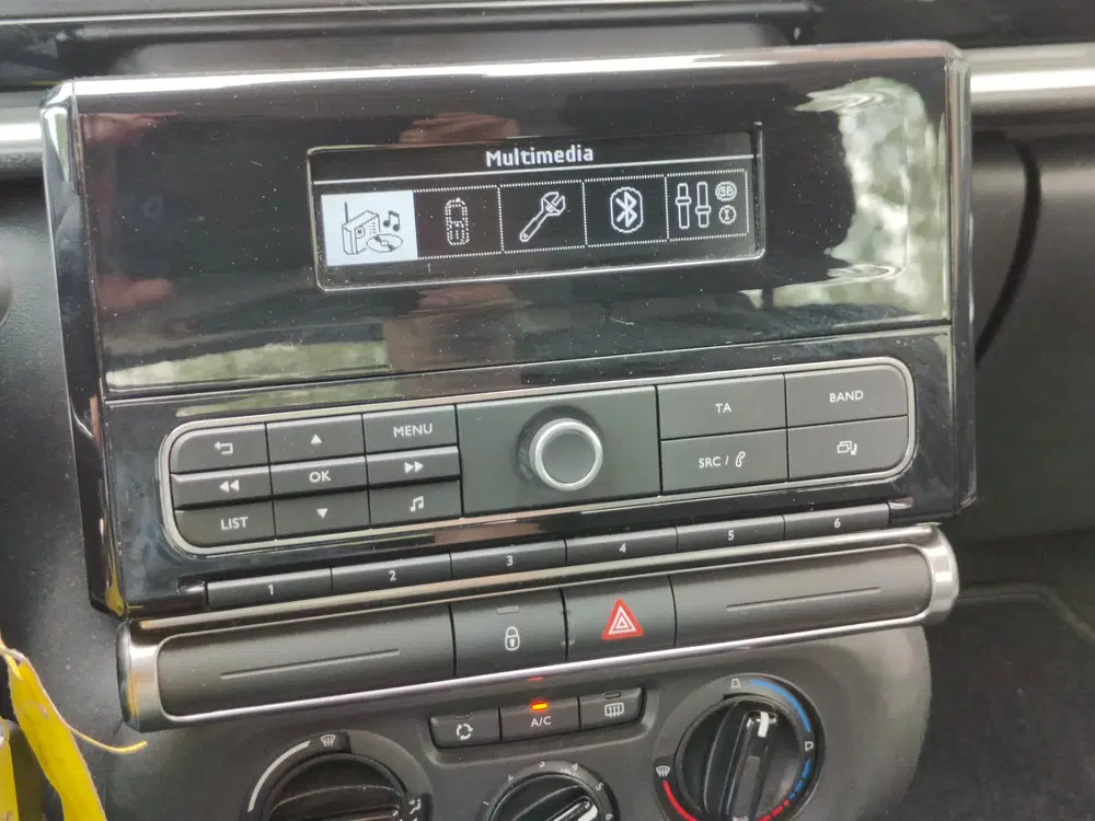 Citroën C3 Citroen C3 1.2 PureTech S&S Live Cruise pd uit 2019, foto 4