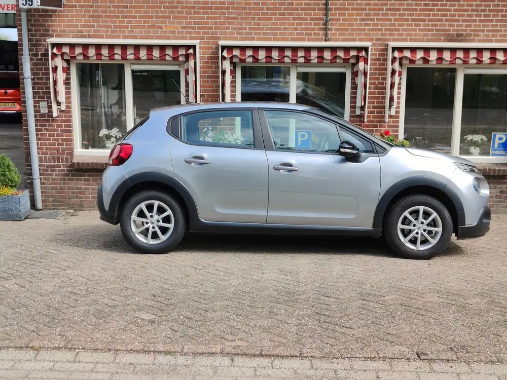 Citroën C3 Citroen C3 1.2 PureTech S&S Live Cruise pd uit 2019, foto 9