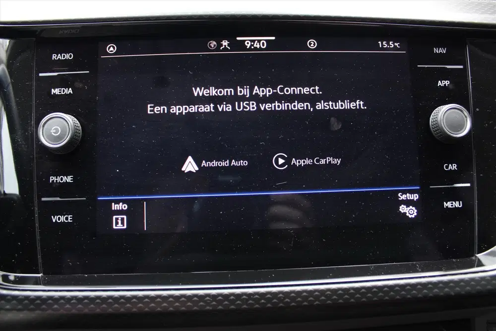 Volkswagen T-Cross 1.0 TSI Life uit 2023, foto 14