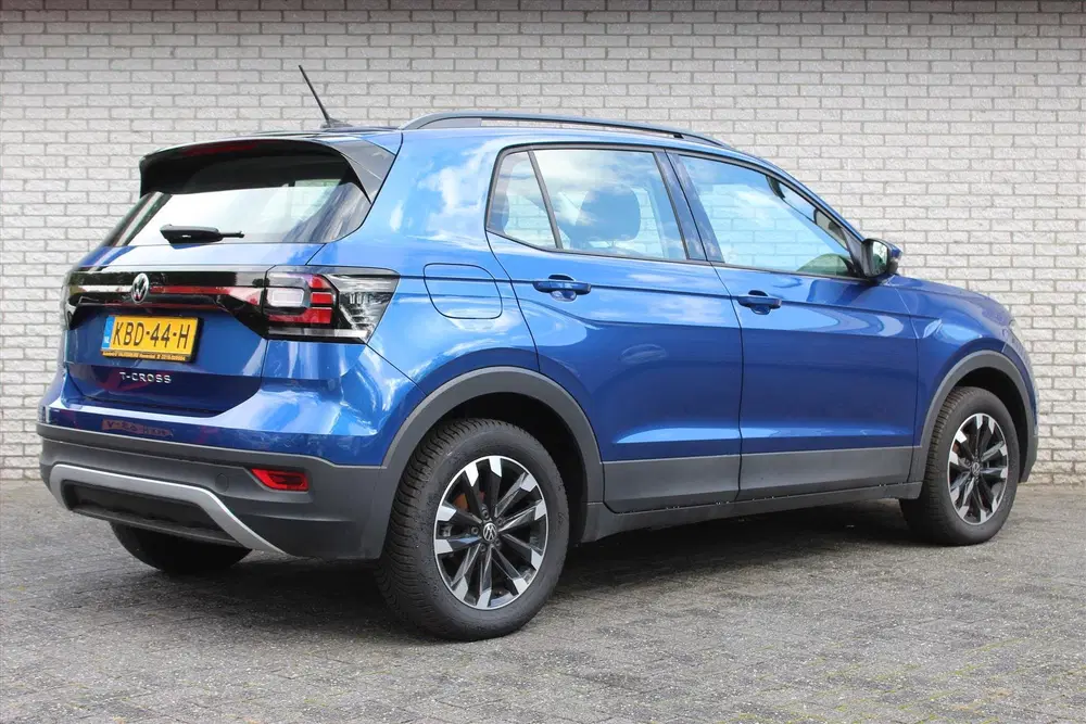 Volkswagen T-Cross 1.0 TSI Life uit 2023, foto 2
