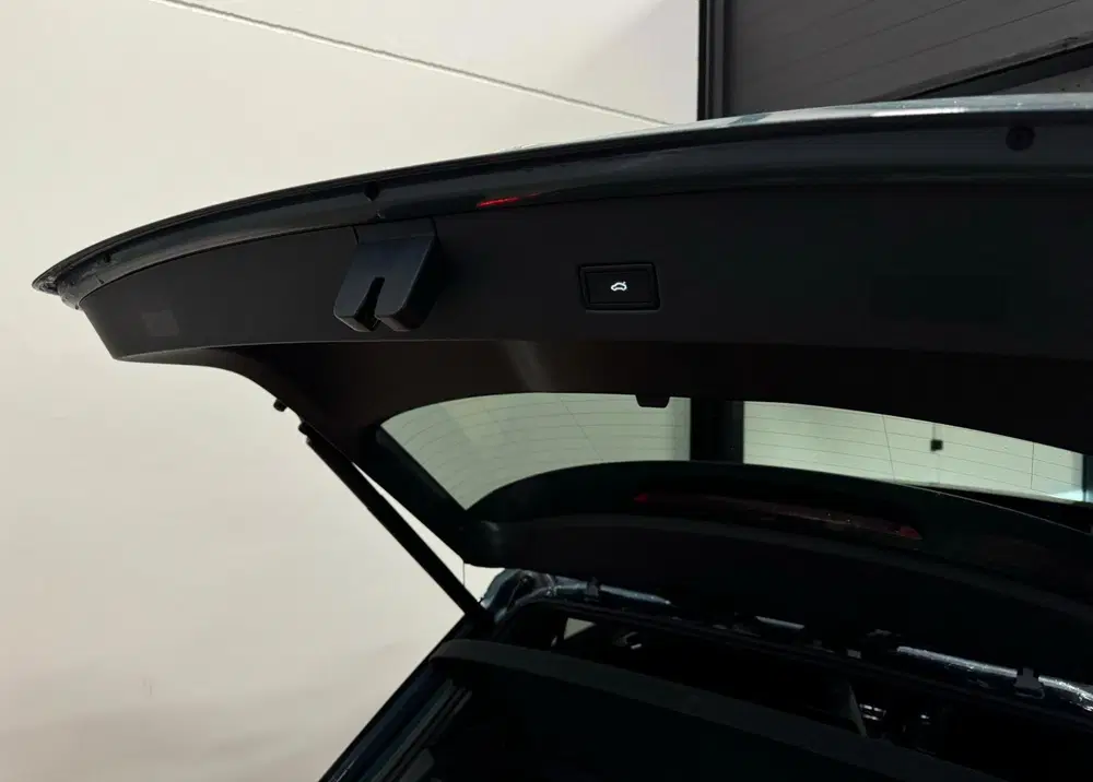 Volkswagen T-Roc 1.5 TSI R-Line BEATS PANO KEYLESS uit 2024, foto 13