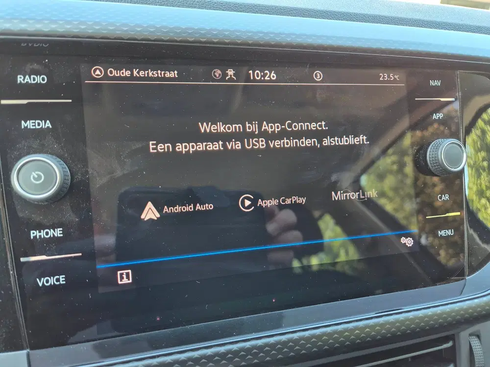 Volkswagen T-Cross 1.0 TSI Life uit 2023, foto 9