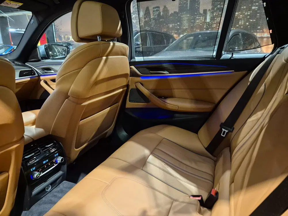 BMW 5-serie 530i High Executive Edition uit 2019, foto 11