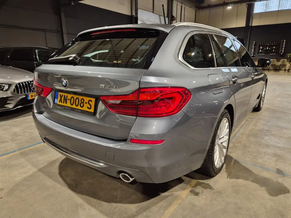 BMW 5-serie 530i High Executive Edition uit 2019, foto 4