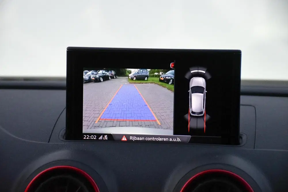 Audi RS3 2.5 TFSI Quattro Panoramdak Virtual B&O 40 uit 2019, foto 14