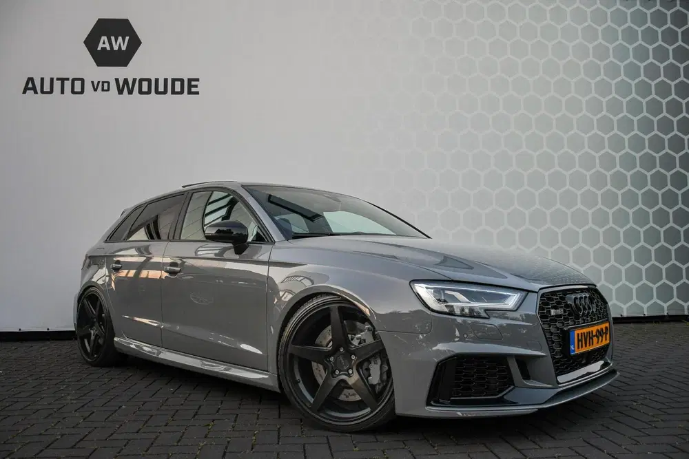 Audi RS3 2.5 TFSI Quattro Panoramdak Virtual B&O 40 uit 2019, foto 4