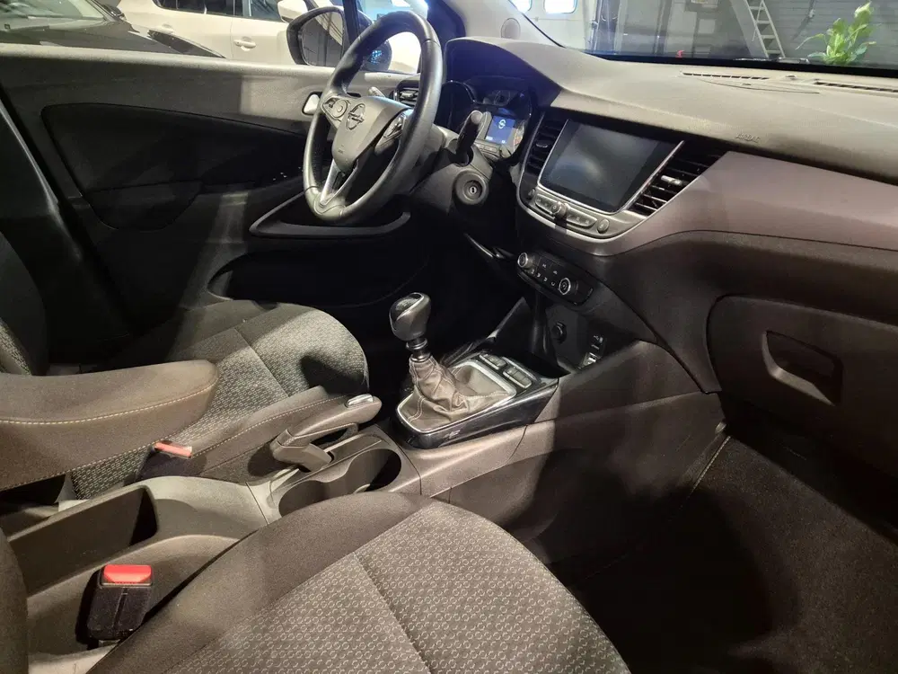 Opel Crossland 1.2 Turbo Edition uit 2022, foto 6