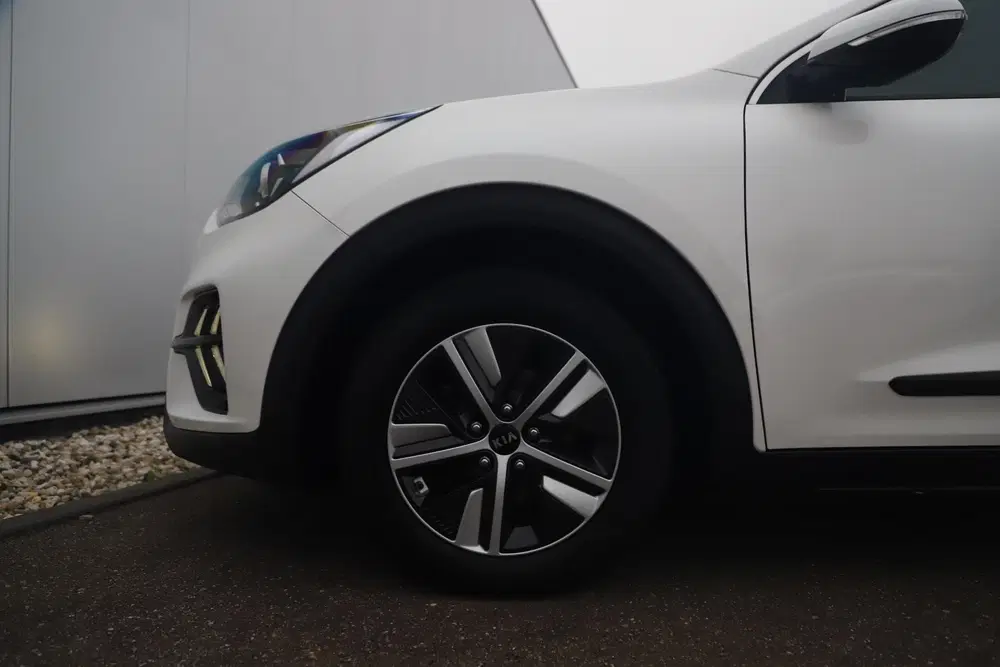 Kia Niro 1.6 GDi Hybrid DynamicLine 140PK Automaat uit 2019, foto 7
