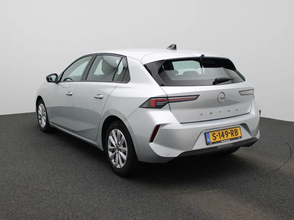 Opel Astra 1.2 Level 2 uit 2023, foto 2