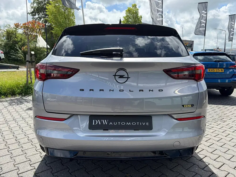 Opel Grandland 1.6 Turbo Plug-In Hybrid 4x4 GSe uit 2024, foto 3