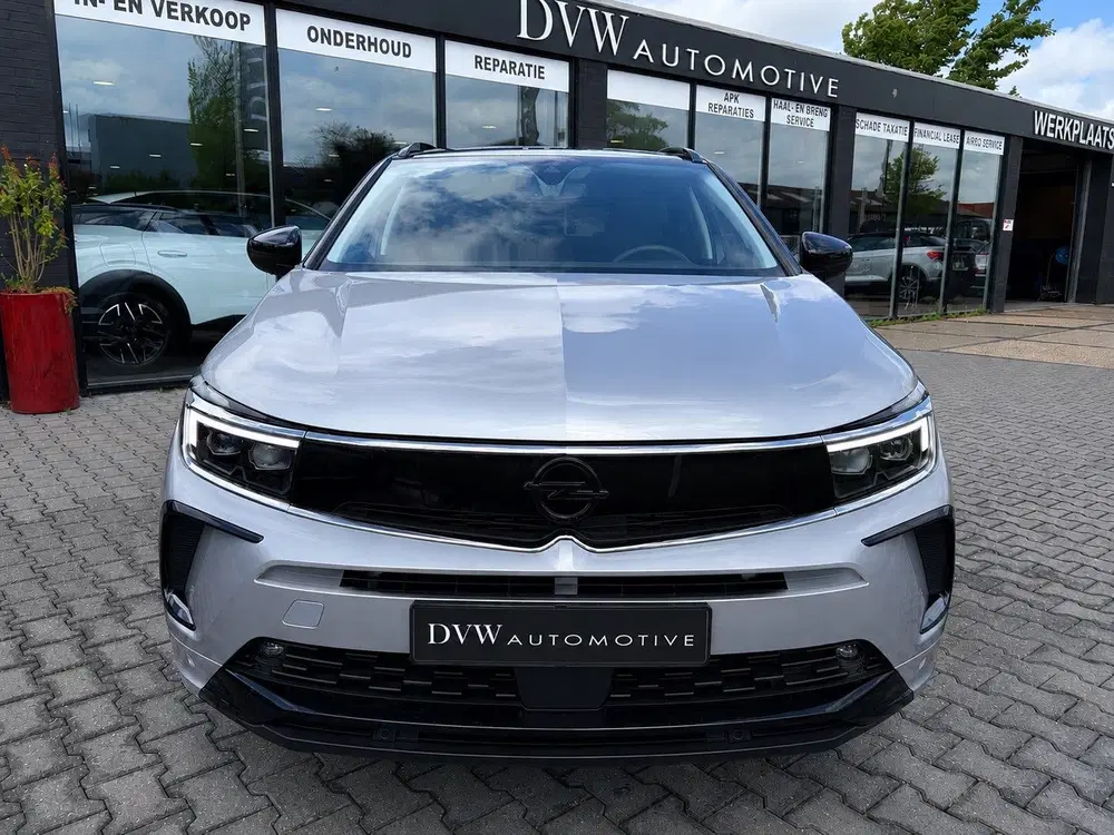 Opel Grandland 1.6 Turbo Plug-In Hybrid 4x4 GSe uit 2024, foto 6