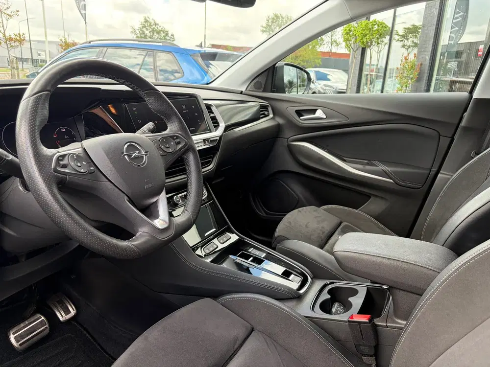 Opel Grandland 1.6 Turbo Plug-In Hybrid 4x4 GSe uit 2024, foto 7
