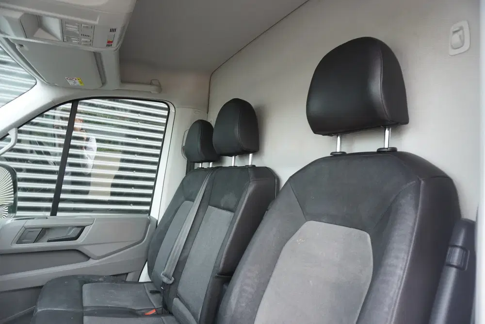 Volkswagen Crafter 140pk L3H2 uit 2021, foto 7