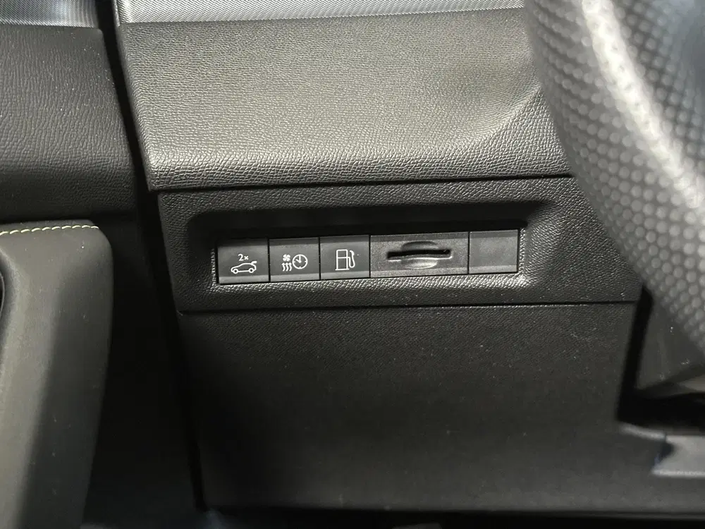 Peugeot 408 1.6 HYbrid GT 225 First Edition NL auto uit 2023, foto 10