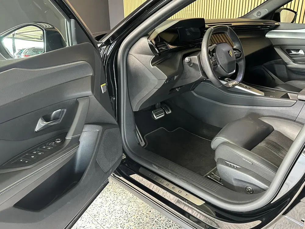 Peugeot 408 1.6 HYbrid GT 225 First Edition NL auto uit 2023, foto 14