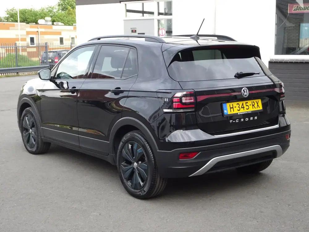 Volkswagen T-Cross 1.0 TSI Life Airco uit 2020, foto 4