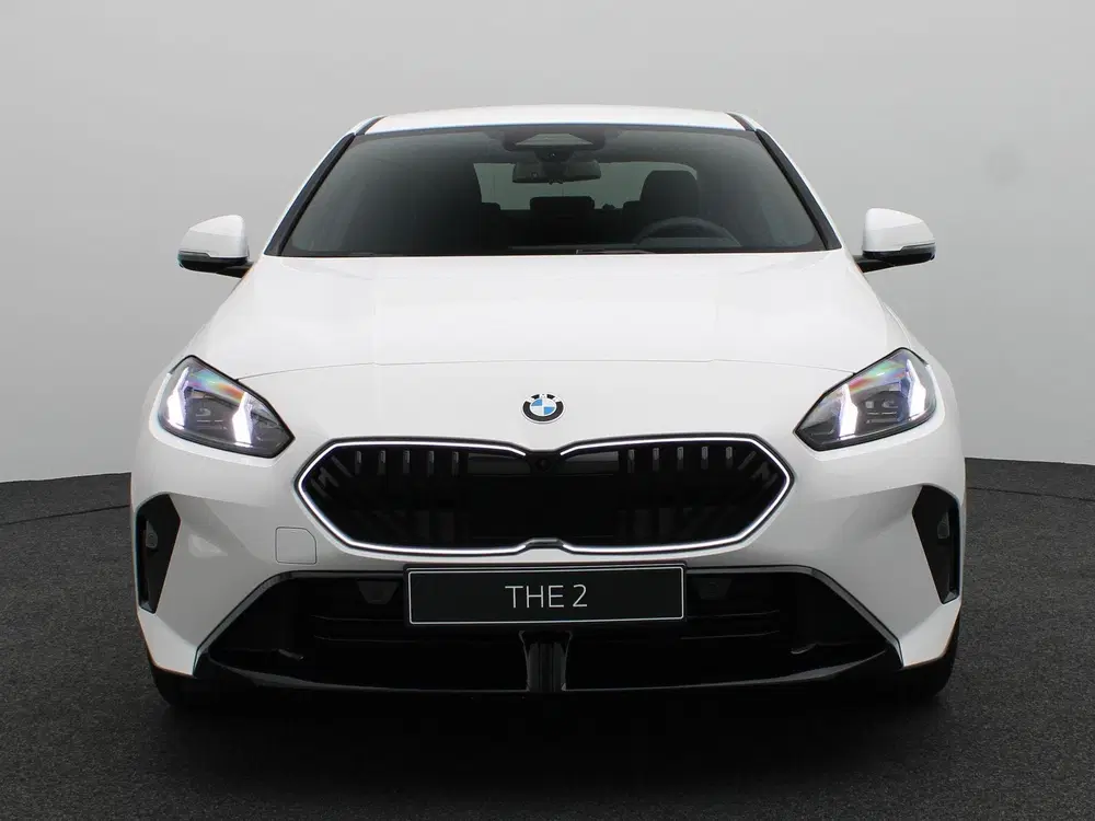 BMW 2-serie Coupé 220 High Executive M Sportpakket Pro uit 2026, foto 3
