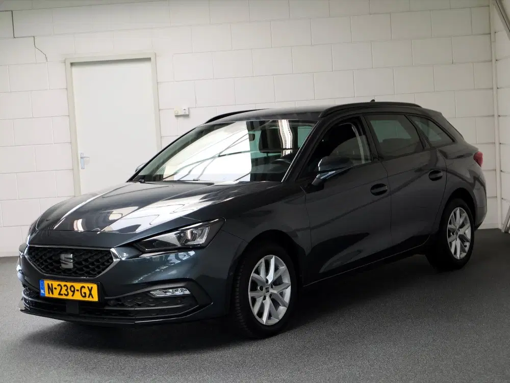 SEAT Leon 1.0 TSI Style B Intense Navi uit 2021, foto 2