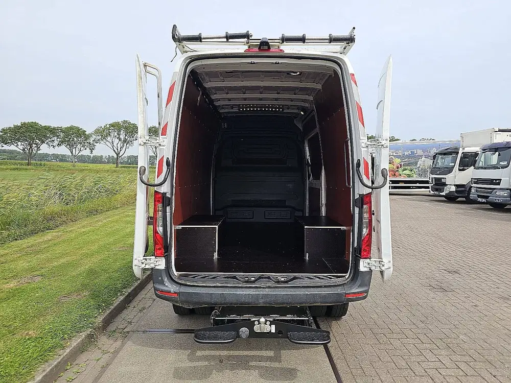 Mercedes-Benz Sprinter 516 4X4 ALLRAD L2H2 Mbux Dubbellucht uit 2019, foto 13