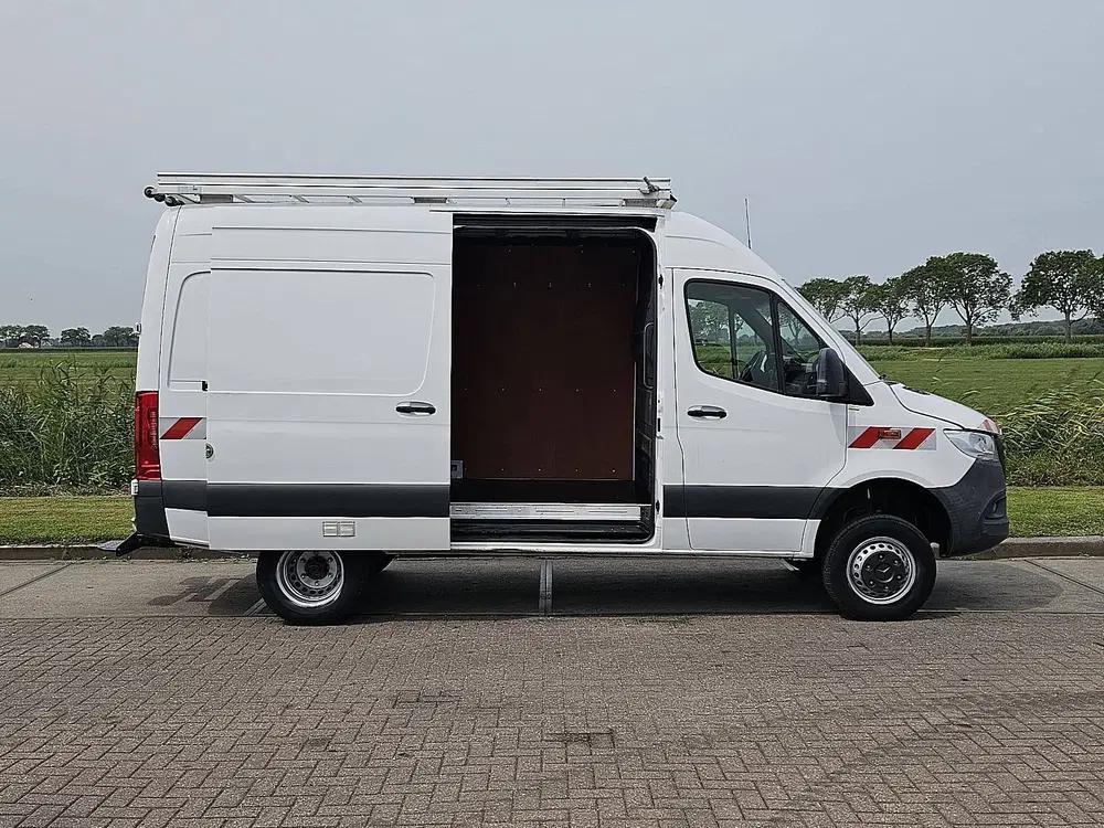 Mercedes-Benz Sprinter 516 4X4 ALLRAD L2H2 Mbux Dubbellucht uit 2019, foto 14