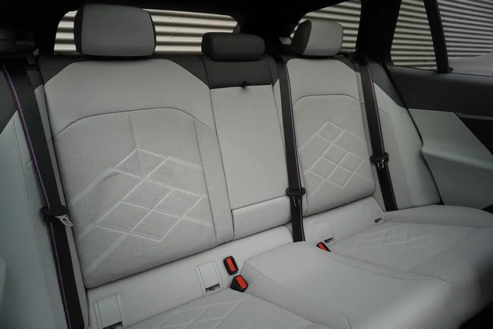 BMW i5 Touring eDrive40 uit 2026, foto 11