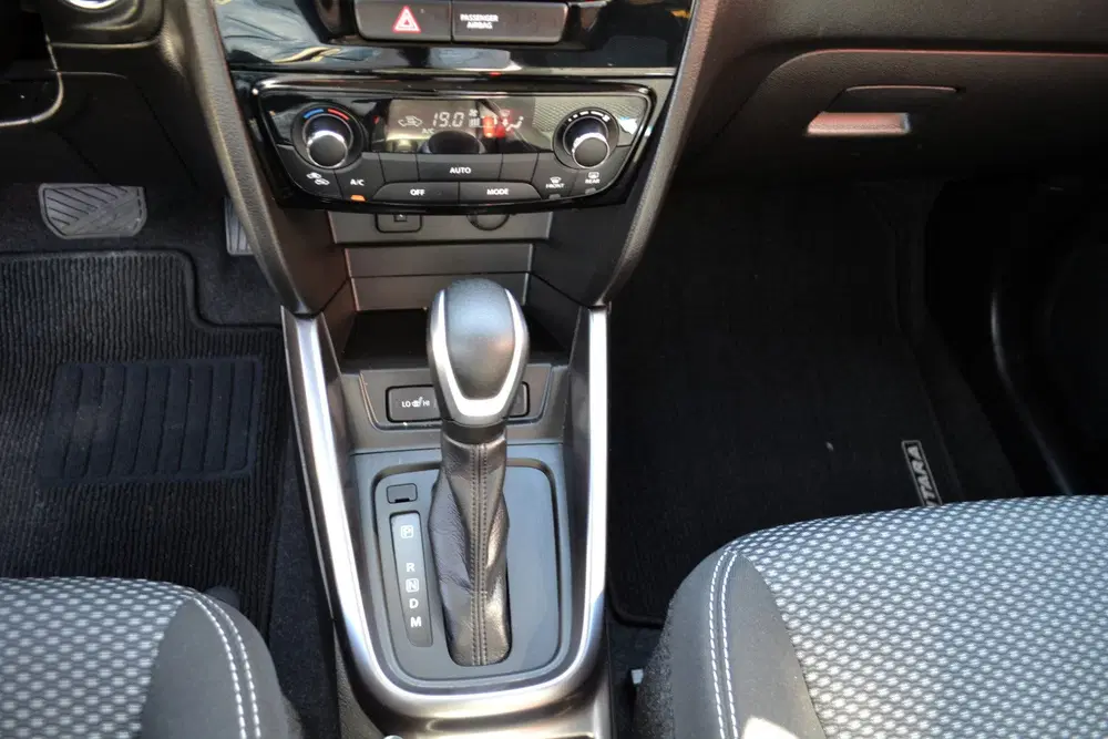 Suzuki Vitara 1.5 Hybrid Automaat uit 2023, foto 12