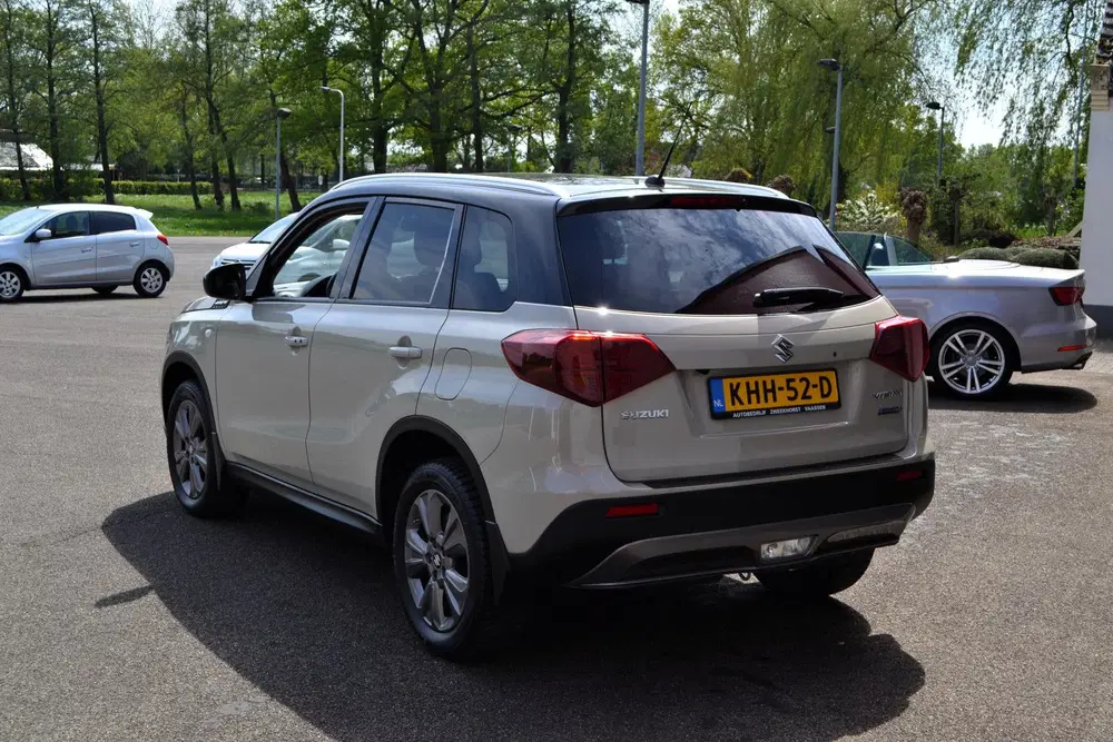 Suzuki Vitara 1.5 Hybrid Automaat uit 2023, foto 3