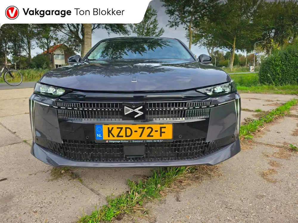 DS Automobiles N°4 DS N°4 1.2 Hybrid Étoile NAPPALEER MATRIX uit 2025, foto 3