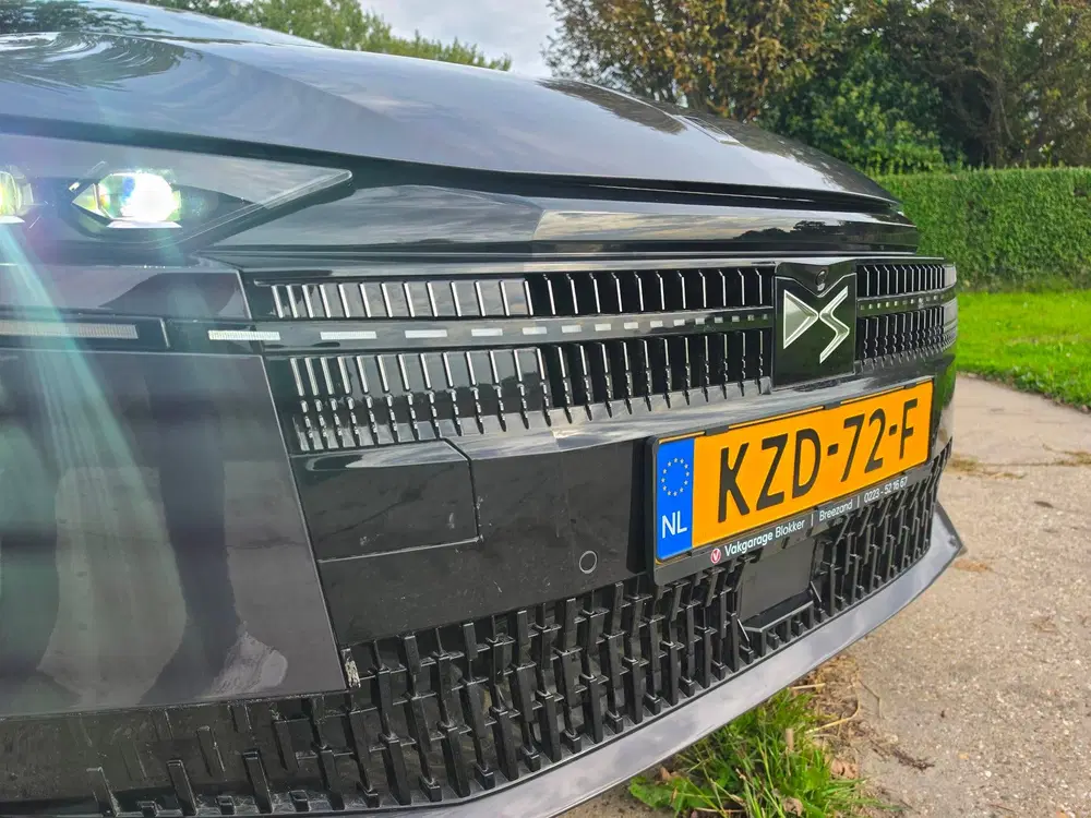 DS Automobiles N°4 DS N°4 1.2 Hybrid Étoile NAPPALEER MATRIX uit 2025, foto 8