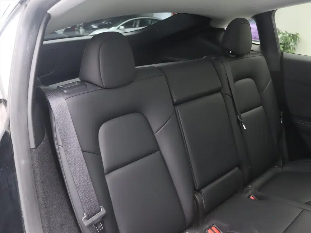 Tesla Model Y Long Range AWD 75kWh 351pk 92 uit 2023, foto 14