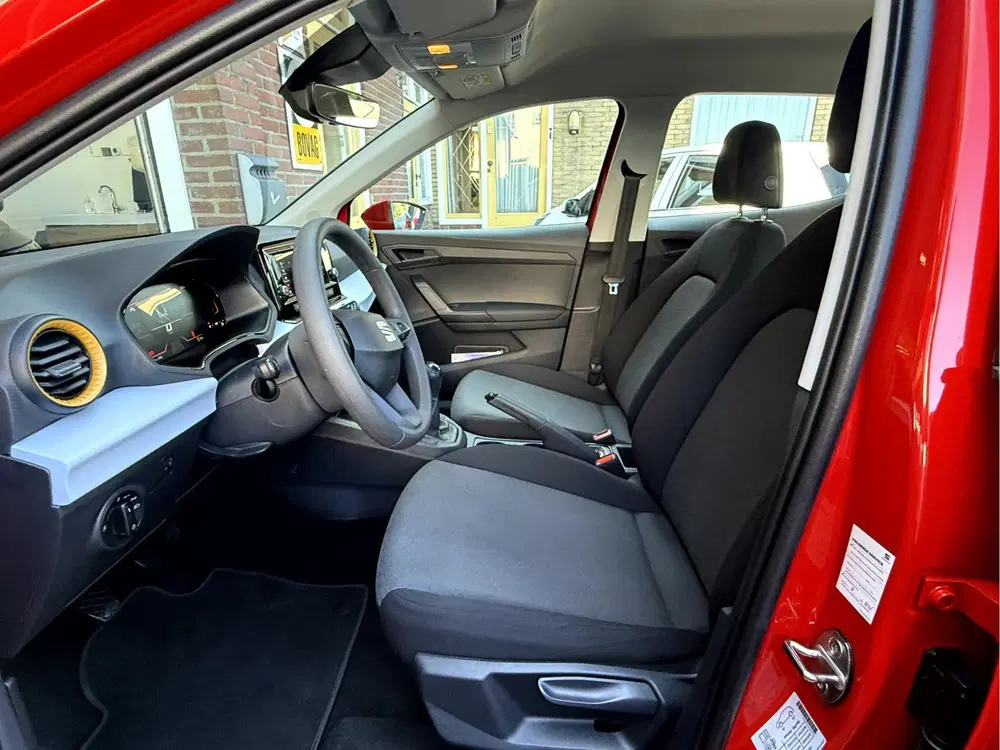 SEAT Arona 1.0 EcoTSI Reference Virt. Dash uit 2024, foto 4