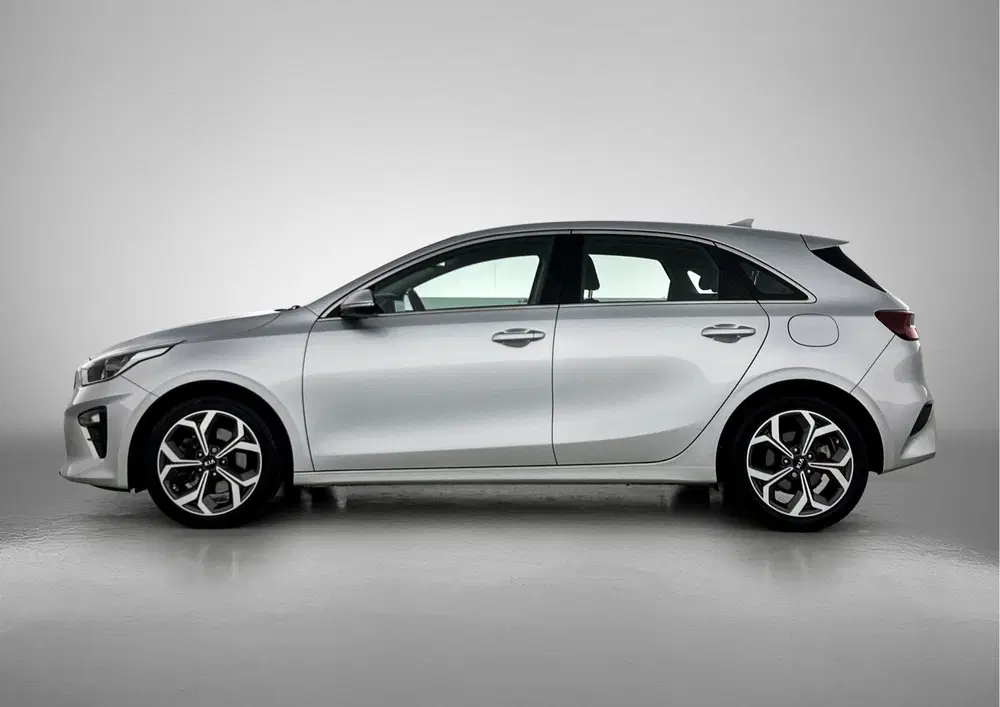 Kia Ceed 1.4 T-GDi DynamicLine uit 2019, foto 3