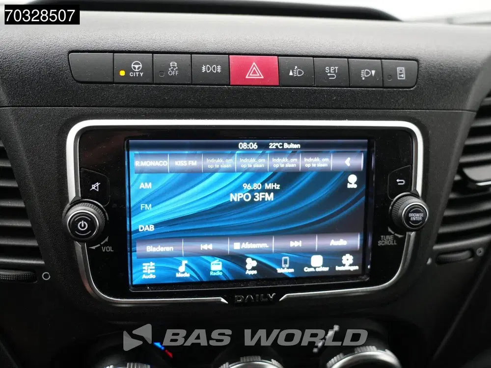 Iveco Daily 3.0L Automaat Laadklep Zijdeur Dubbellucht uit 2023, foto 15