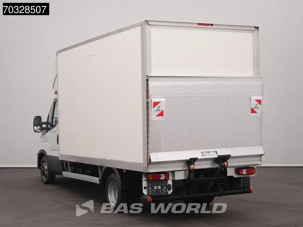 Iveco Daily 3.0L Automaat Laadklep Zijdeur Dubbellucht uit 2023, foto 6