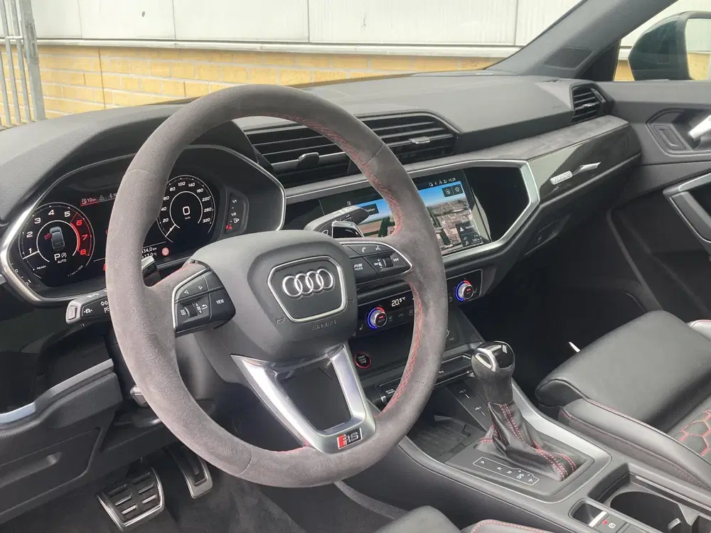 Audi RS Q3 RSQ3 2.5 TFSI Quattro 400 pk Individual uit 2021, foto 13