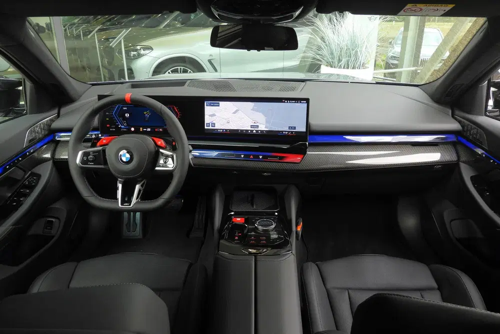BMW M5 Automaat uit 2026, foto 3
