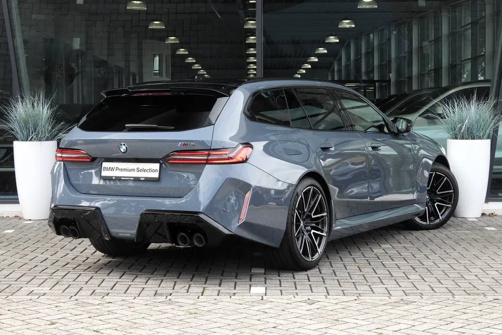 BMW M5 Automaat uit 2026, foto 4