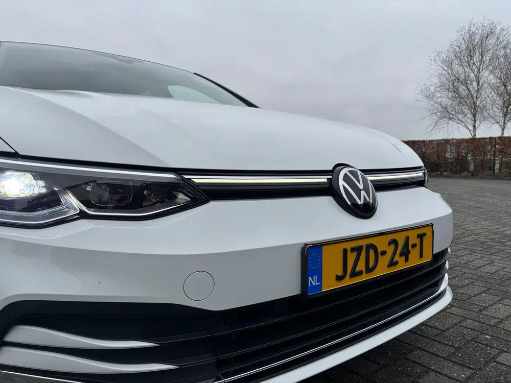 Volkswagen Golf 1.4 eHybrid Style uit 2022, foto 12