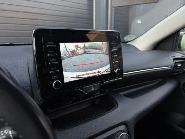 Toyota Yaris 1.0 VVT-i Comfort uit 2022, foto 10