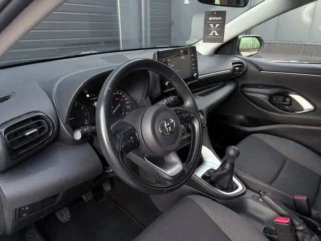 Toyota Yaris 1.0 VVT-i Comfort uit 2022, foto 9