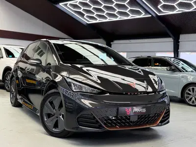 Cupra Born Essential 62 kWh CarPlay 204 pk uit 2023